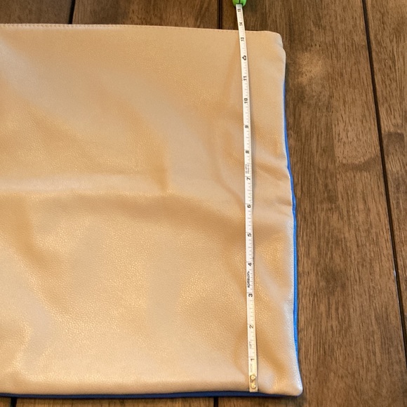 Lulu Dharma fold over clutch ~ color block blue and grayish tan - Picture 9 of 12